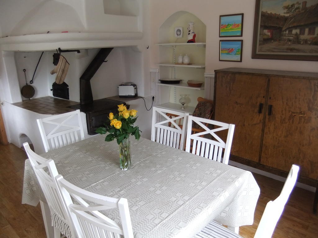 Enecopia Bed & Breakfast Enkoping Ngoại thất bức ảnh