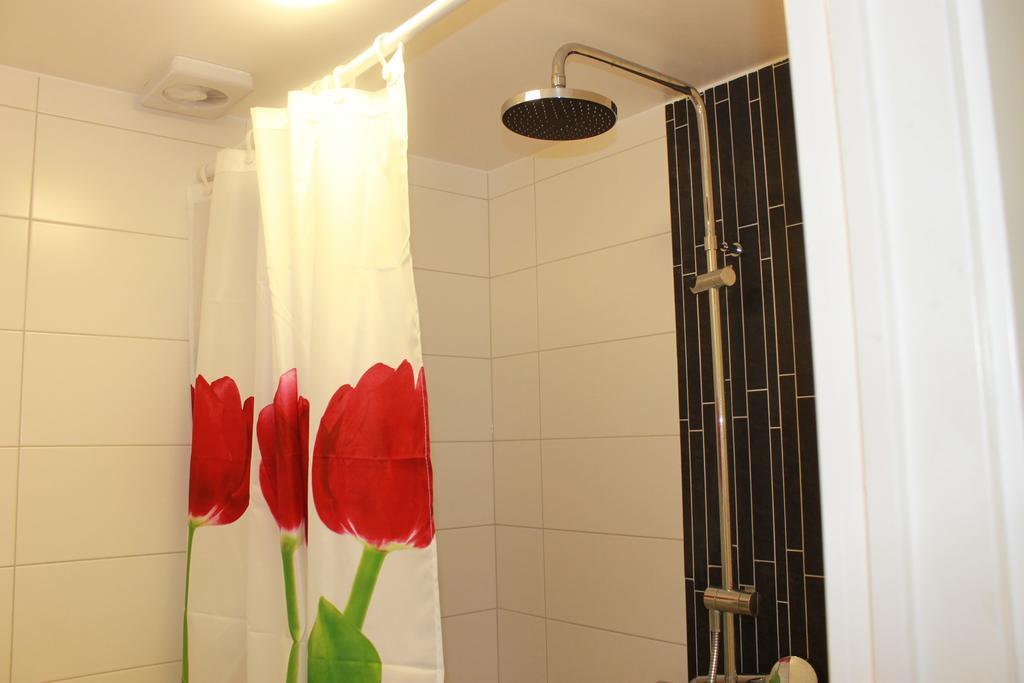 Enecopia Bed & Breakfast Enkoping Ngoại thất bức ảnh